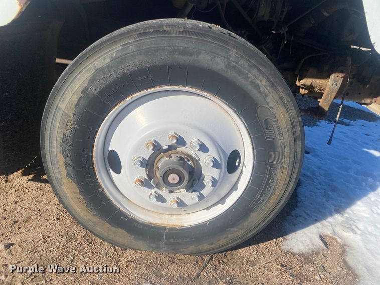 image for item DL1456 1994 International  vacuum truck