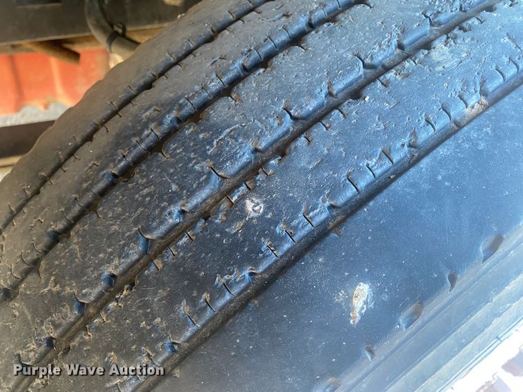 image for item DL1457 2006 International 9200i  semi truck