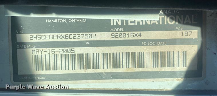 image for item DL1457 2006 International 9200i  semi truck