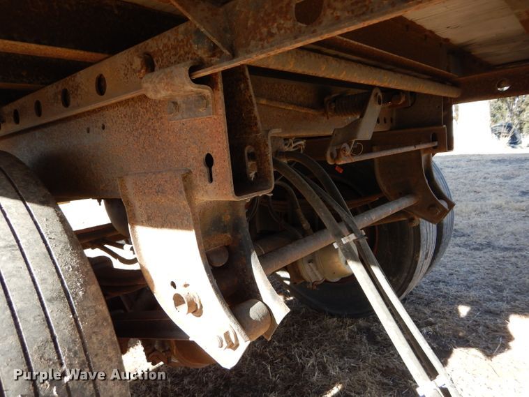 image for item DM4469 1999 Strick  dry van trailer