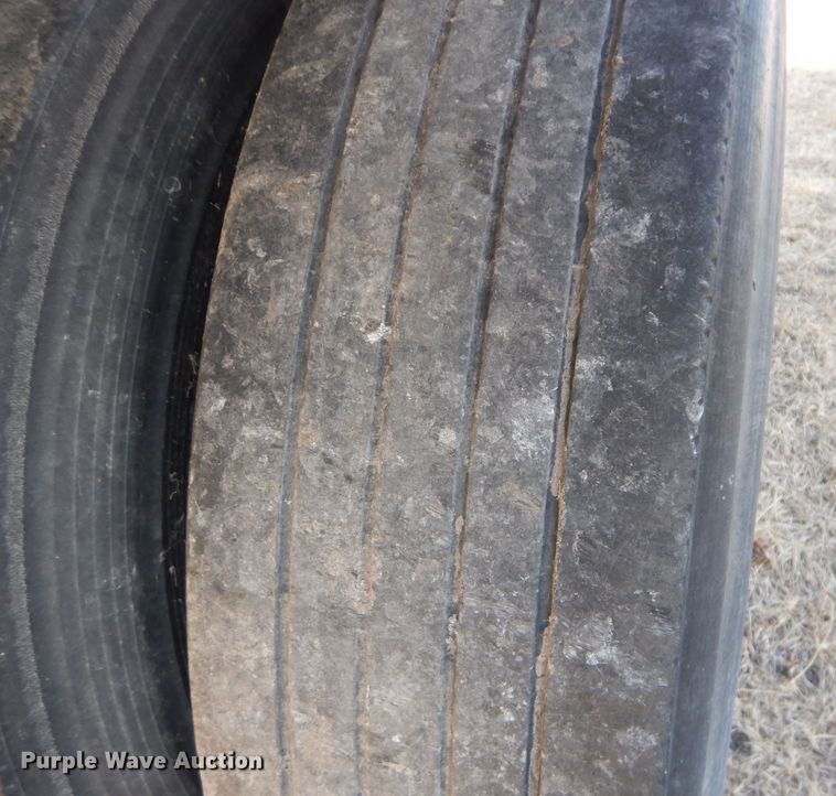 image for item DM4469 1999 Strick  dry van trailer