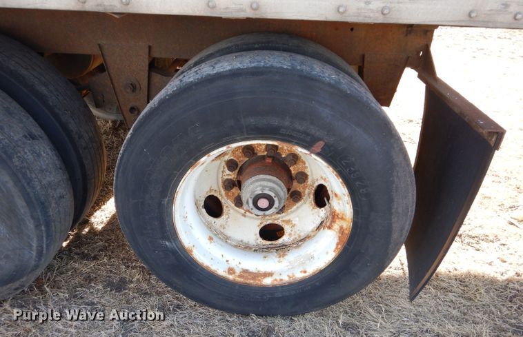 image for item DM4469 1999 Strick  dry van trailer