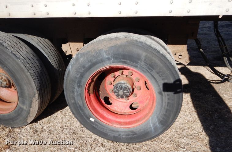 image for item DM4469 1999 Strick  dry van trailer