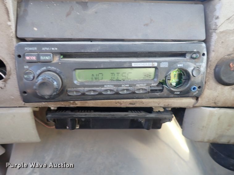 image for item DN2163 2007 Sterling LT9500  roll-off container truck