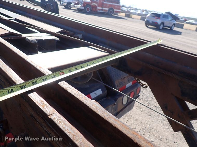 image for item DN2163 2007 Sterling LT9500  roll-off container truck