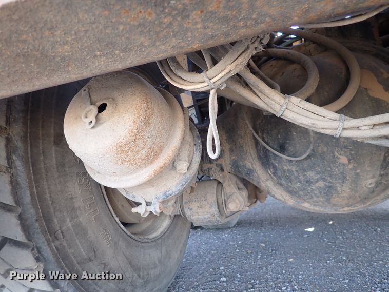 image for item DN2163 2007 Sterling LT9500  roll-off container truck