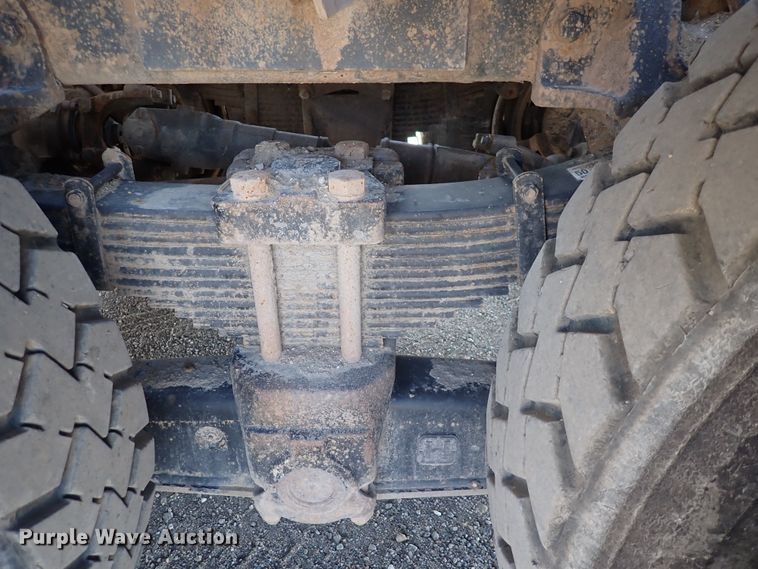 image for item DN2163 2007 Sterling LT9500  roll-off container truck