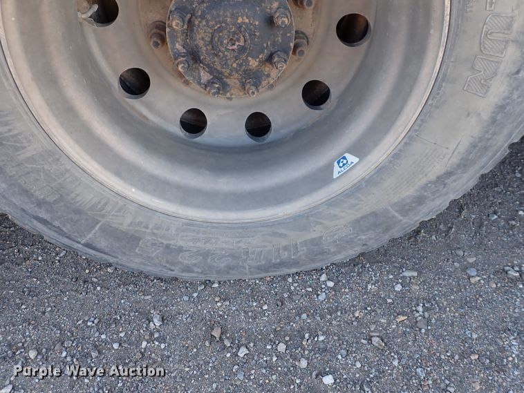 image for item DN2163 2007 Sterling LT9500  roll-off container truck