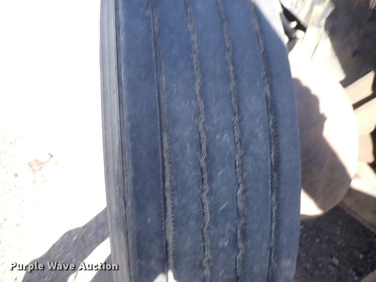 image for item DN2163 2007 Sterling LT9500  roll-off container truck