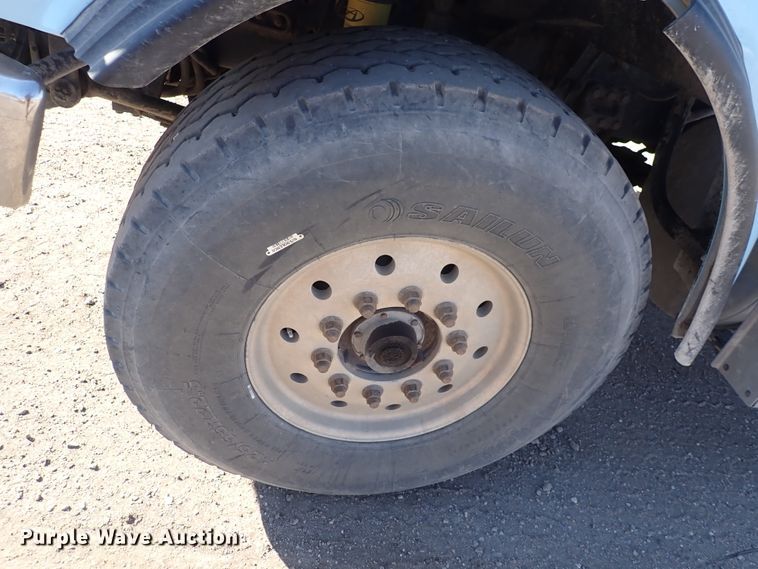 image for item DN2163 2007 Sterling LT9500  roll-off container truck