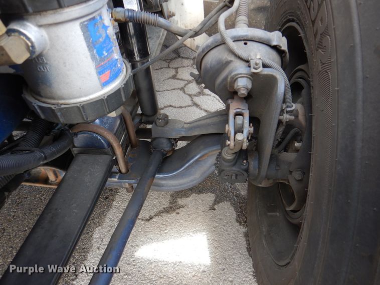 image for item DN2720 2001 Freightliner FLD112  semi truck with Cottrell car carrier trailer