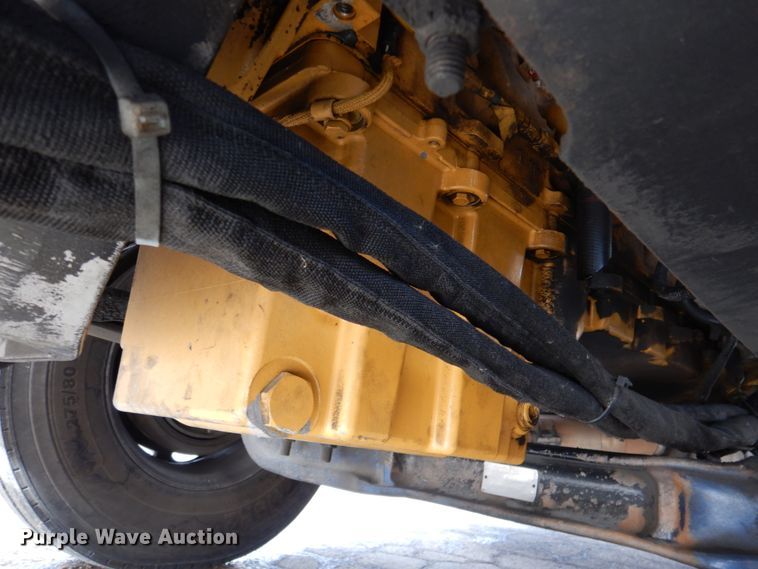 image for item DN2720 2001 Freightliner FLD112  semi truck with Cottrell car carrier trailer