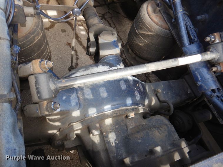 image for item DN2720 2001 Freightliner FLD112  semi truck with Cottrell car carrier trailer