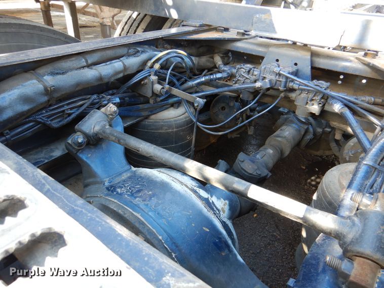 image for item DN2720 2001 Freightliner FLD112  semi truck with Cottrell car carrier trailer