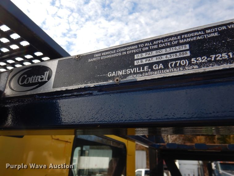 image for item DN2720 2001 Freightliner FLD112  semi truck with Cottrell car carrier trailer