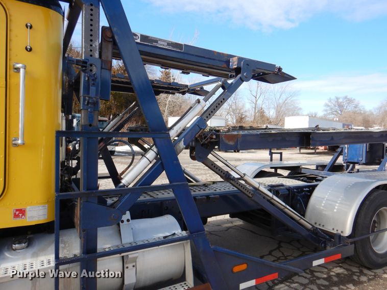 image for item DN2720 2001 Freightliner FLD112  semi truck with Cottrell car carrier trailer