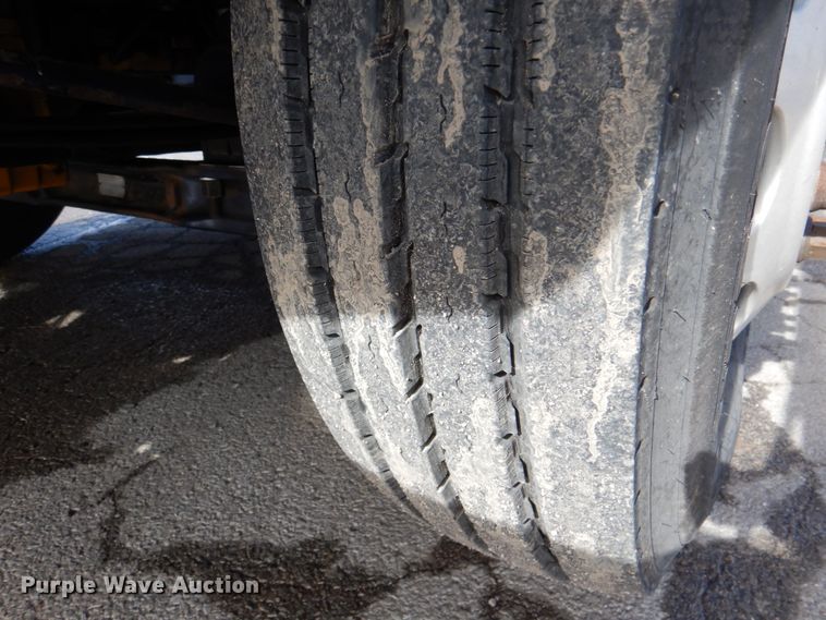 image for item DN2720 2001 Freightliner FLD112  semi truck with Cottrell car carrier trailer