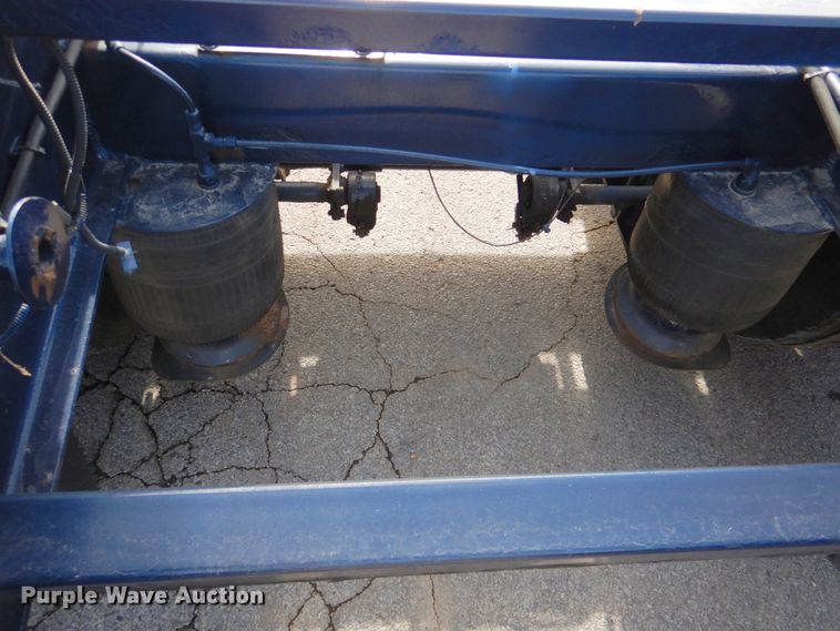 image for item DN2720 2001 Freightliner FLD112  semi truck with Cottrell car carrier trailer