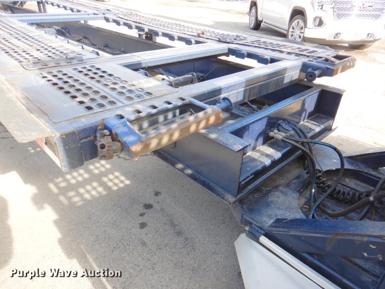 image for item DN2720 2001 Freightliner FLD112  semi truck with Cottrell car carrier trailer