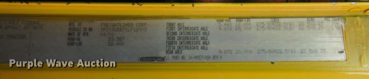 image for item DN2720 2001 Freightliner FLD112  semi truck with Cottrell car carrier trailer