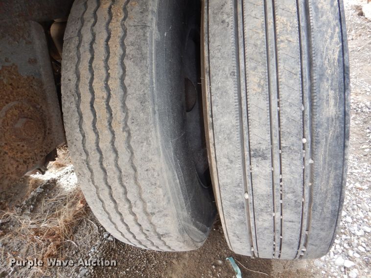 image for item DN7253 1994 Kentucky  dry van trailer