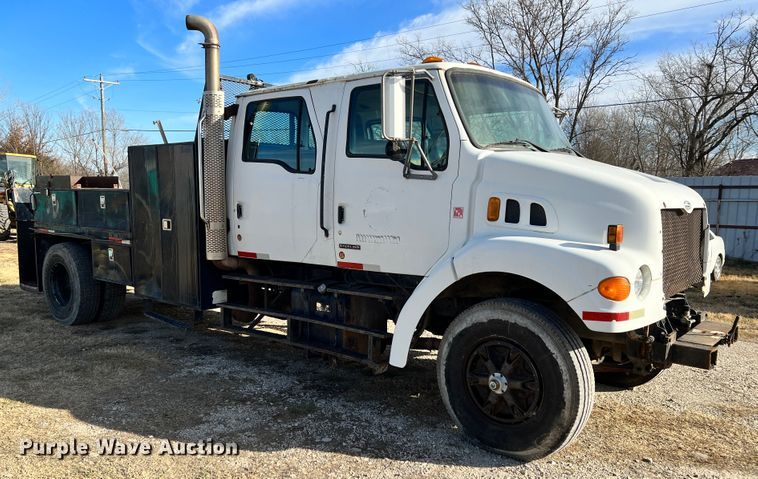image for item ID9631 2000 Sterling L7500  Crew Cab utility / service truck