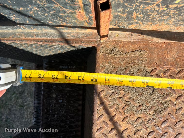 image for item ID9631 2000 Sterling L7500  Crew Cab utility / service truck