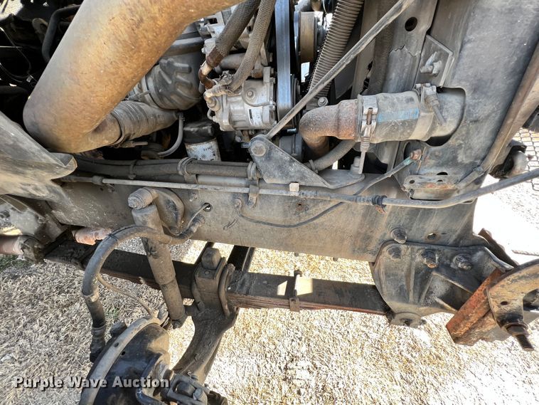 image for item ID9631 2000 Sterling L7500  Crew Cab utility / service truck