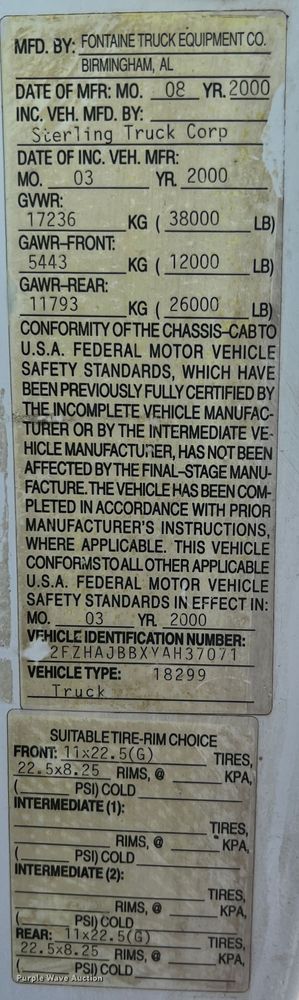 image for item ID9631 2000 Sterling L7500  Crew Cab utility / service truck