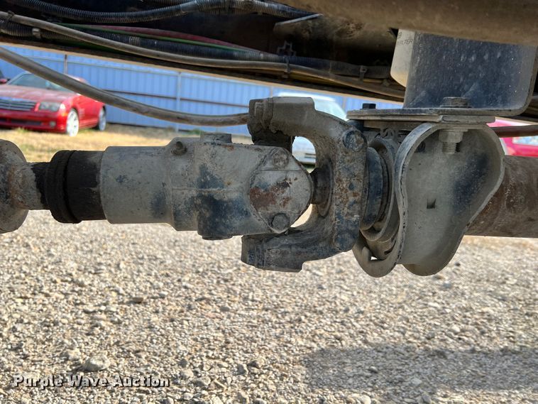 image for item ID9632 2006 Freightliner Business Class M2  Crew Cab truck cab and chassis