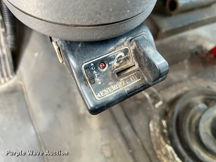 image for item ID9632 2006 Freightliner Business Class M2  Crew Cab truck cab and chassis