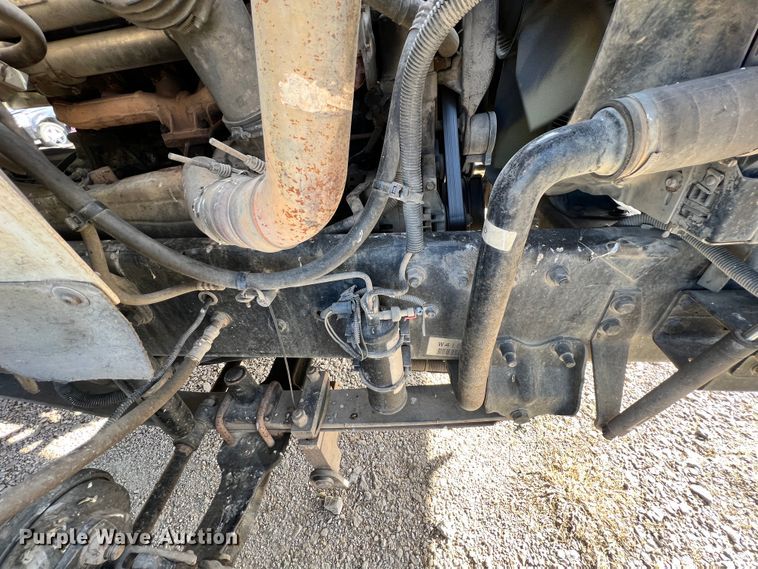 image for item ID9632 2006 Freightliner Business Class M2  Crew Cab truck cab and chassis