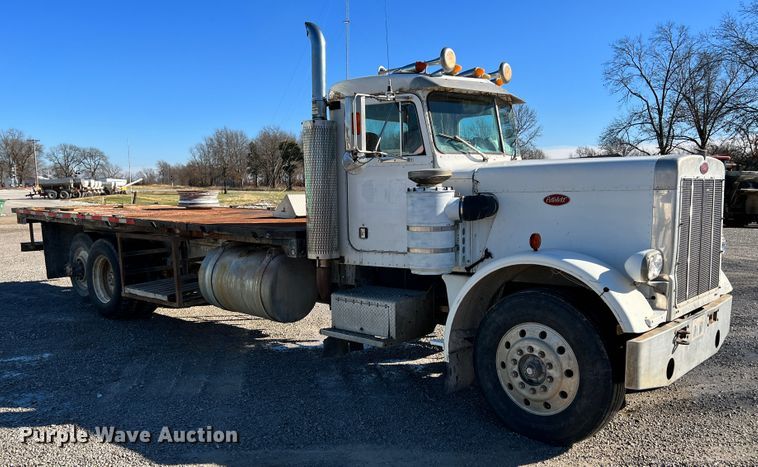 image for item ID9637 1982 Peterbilt 359  flatbed truck