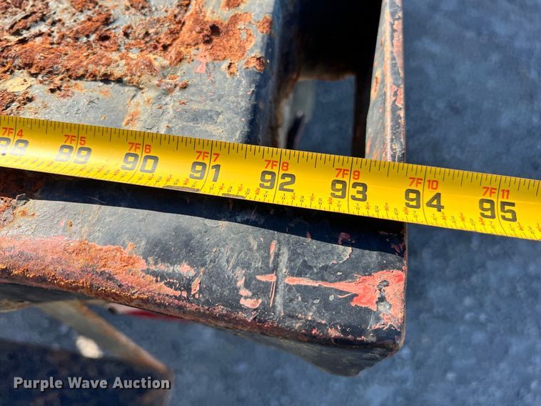 image for item ID9637 1982 Peterbilt 359  flatbed truck