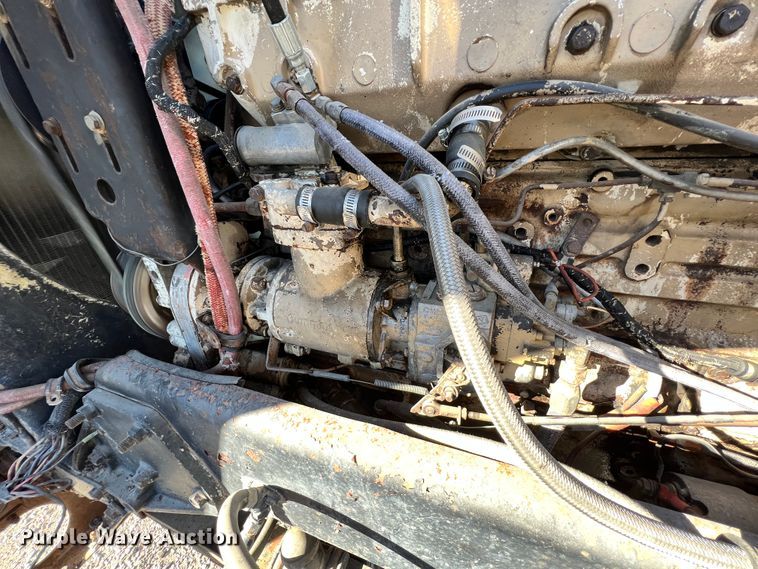 image for item ID9637 1982 Peterbilt 359  flatbed truck