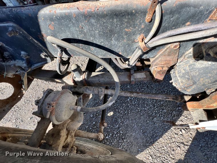 image for item ID9637 1982 Peterbilt 359  flatbed truck