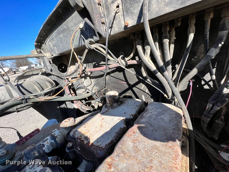 image for item ID9637 1982 Peterbilt 359  flatbed truck