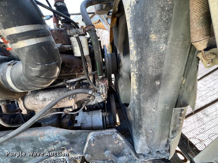 image for item ID9637 1982 Peterbilt 359  flatbed truck