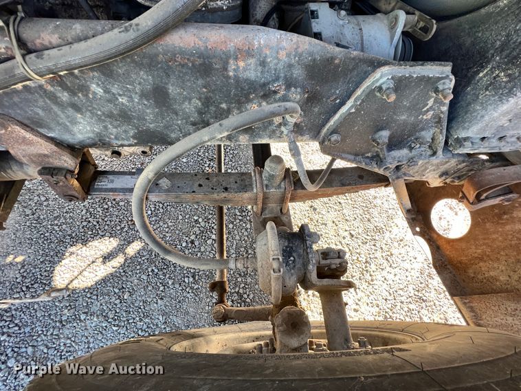 image for item ID9637 1982 Peterbilt 359  flatbed truck