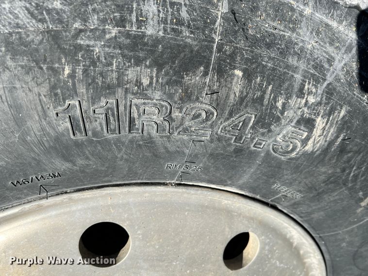 image for item ID9637 1982 Peterbilt 359  flatbed truck