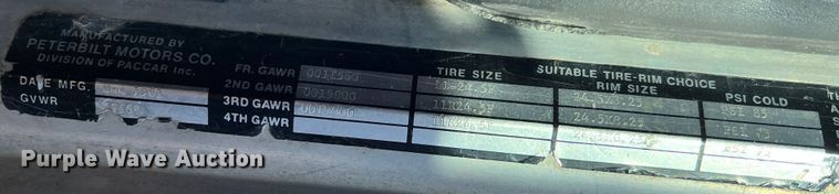 image for item ID9637 1982 Peterbilt 359  flatbed truck