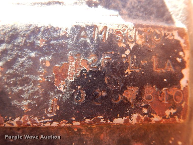 image for item IE9564 1999 Volvo ACL  winch truck