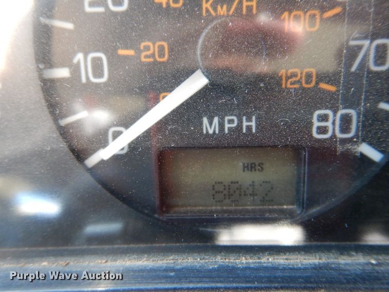 image for item IE9564 1999 Volvo ACL  winch truck