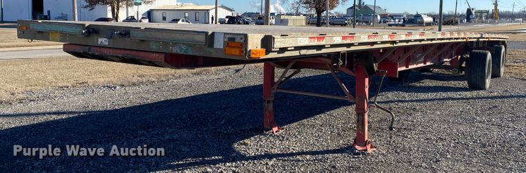 image for item IG9698 2006 Transcraft Eagle NW2  flatbed trailer