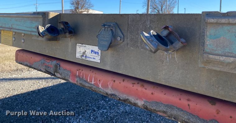 image for item IG9698 2006 Transcraft Eagle NW2  flatbed trailer