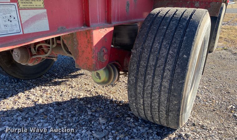 image for item IG9698 2006 Transcraft Eagle NW2  flatbed trailer