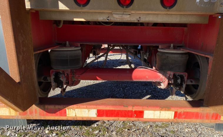 image for item IG9698 2006 Transcraft Eagle NW2  flatbed trailer