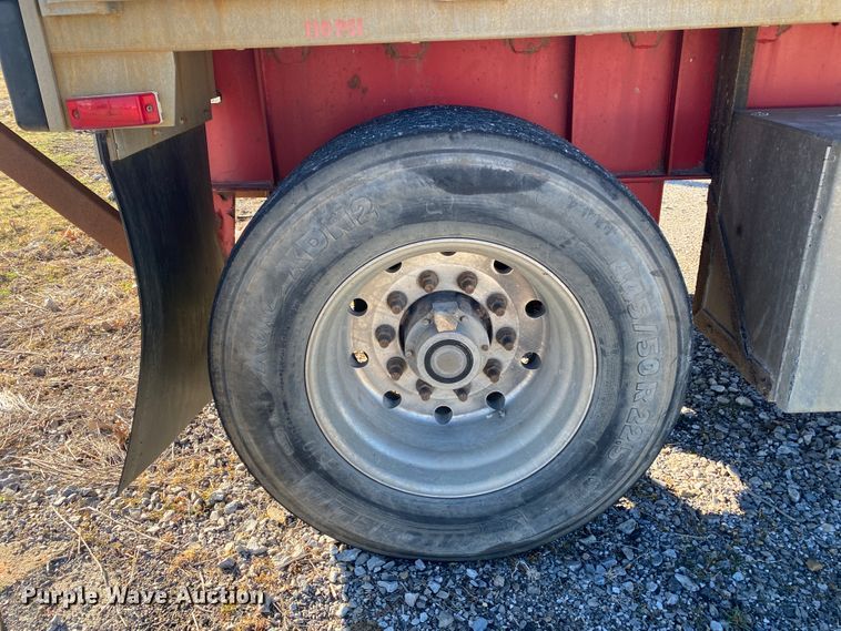 image for item IG9698 2006 Transcraft Eagle NW2  flatbed trailer