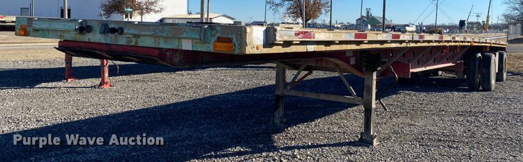 image for item IG9699 1998 Transcraft Eagle W2  flatbed trailer