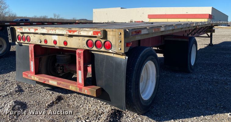 image for item IG9699 1998 Transcraft Eagle W2  flatbed trailer